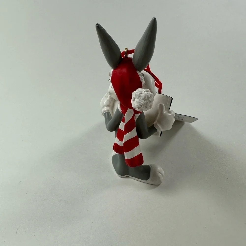 New Avon Looney Tunes Christmas Ornament Bugs Bunny 1998 Warner Bros W/Box